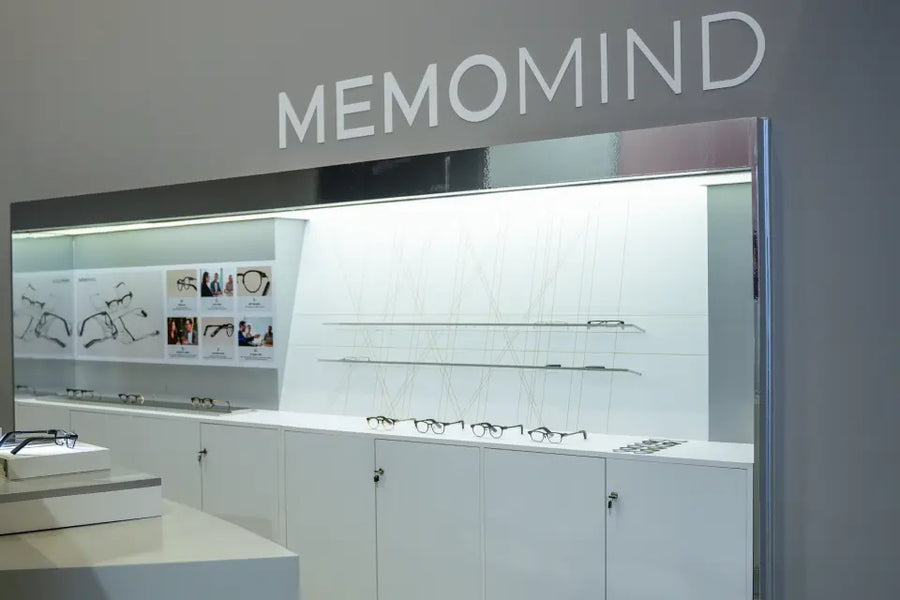 Trình diễn teleprompter MemoMind tại CES 2026